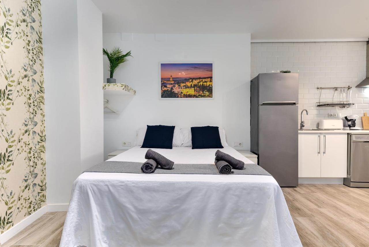 Marmoles Apartments! Malaga Ngoại thất bức ảnh