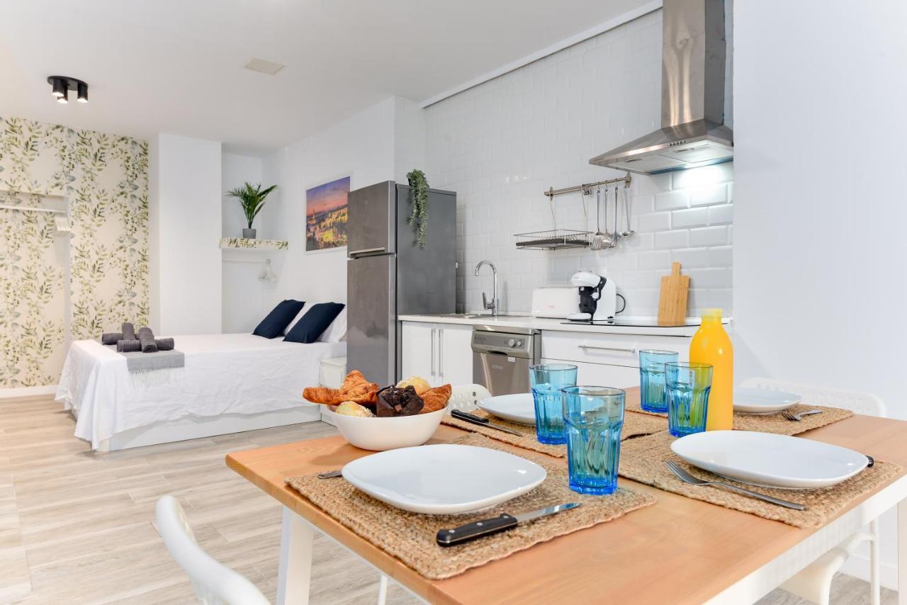 Marmoles Apartments! Malaga Ngoại thất bức ảnh